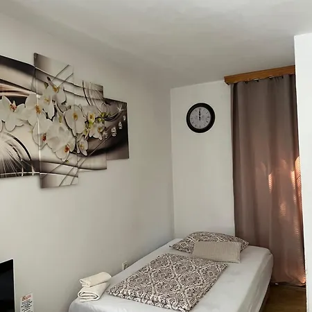 Apartment Reyan