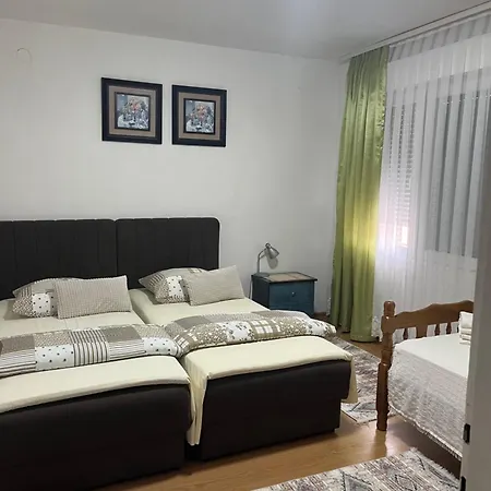 Apartamento Reyan *